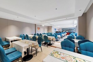 Restaurant - Hohhot Bolun Hotel (E-commerce Center Kongjiaying Subway Station) (Hohhot)