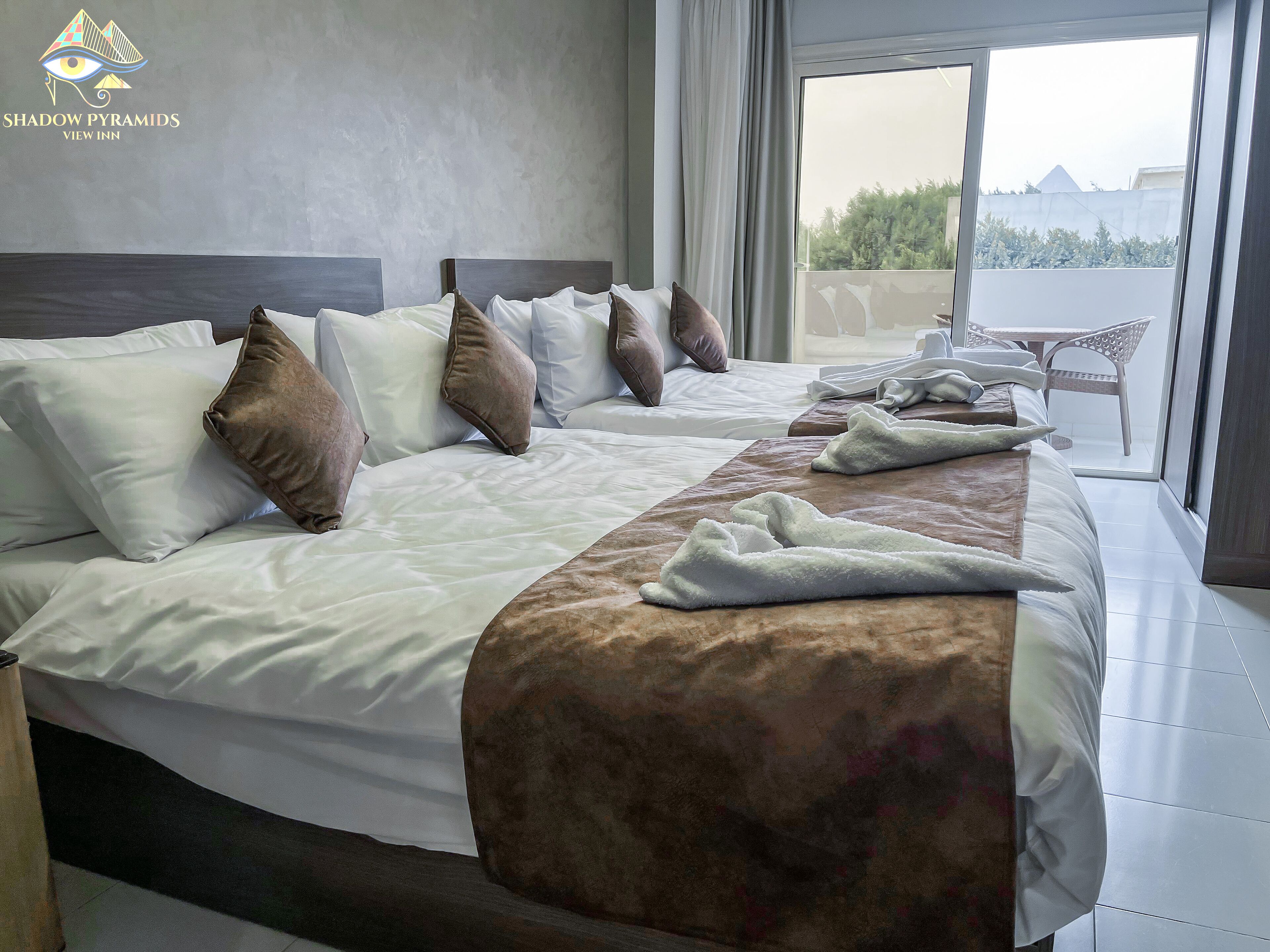 Foto - Shadow Pyramids INN