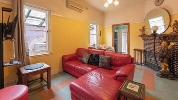 Televisie en een kantoor