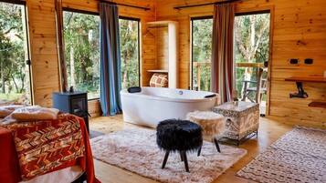 Cabane Design | Bain à remous privé