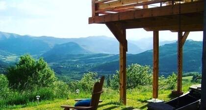 Large chalet with panoramic views in the heart of nature, close to the Montclar ski slopes