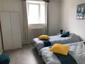 2 chambres, draps fournis