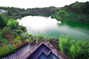 Property grounds - Yunding Danju Hotel (Yongtai)