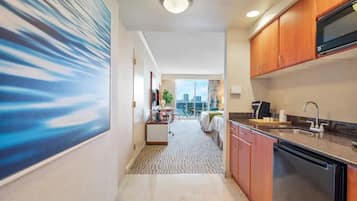 1 室のベッドルーム、WiFi (無料)