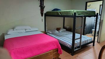1 bedroom, free WiFi, bed sheets, wheelchair access