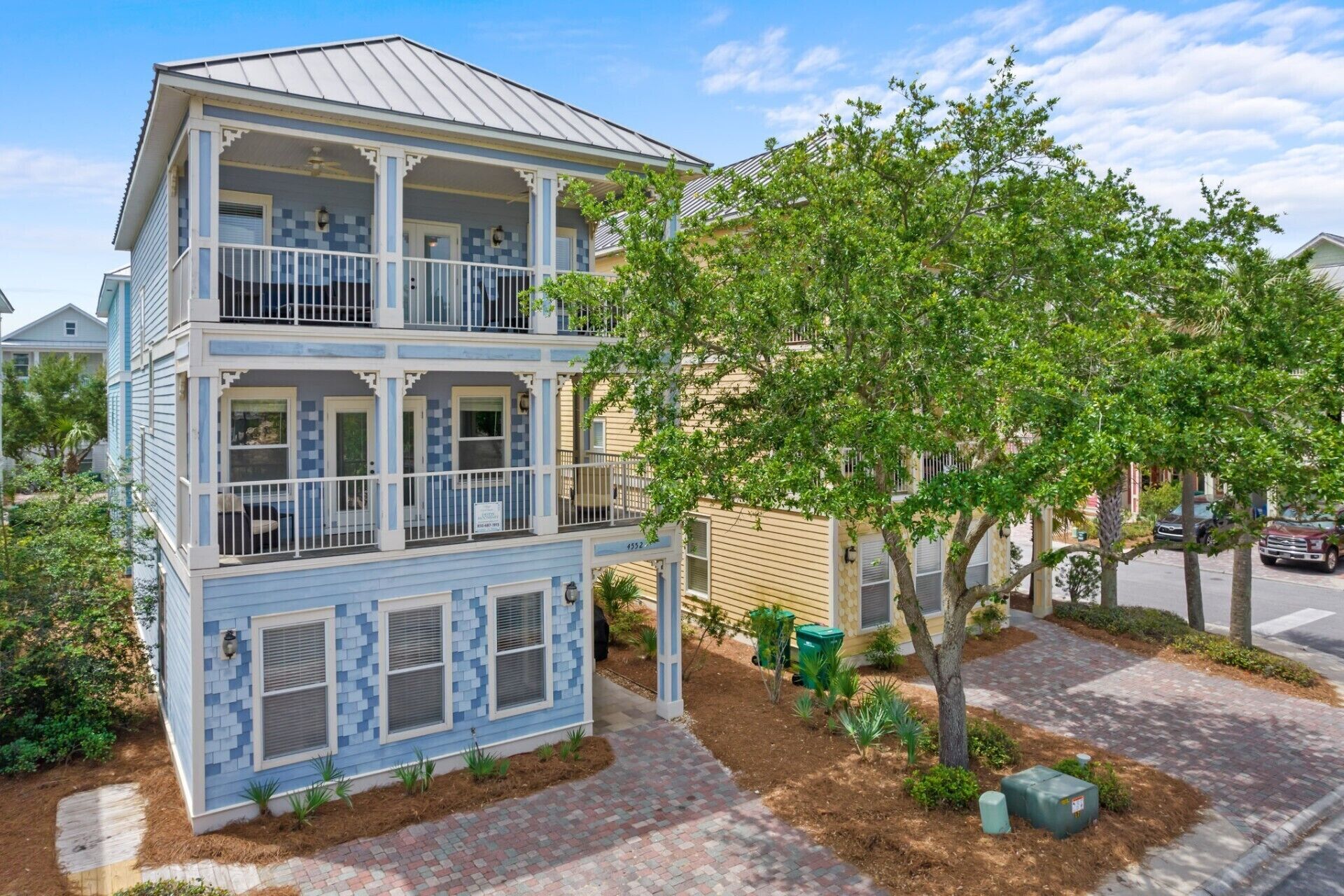 Lagoon Pool Views at Village of Crystal Beach! 5 Bedrooms / 4 Bathrooms!