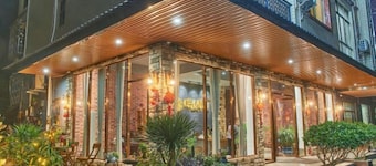 Danxia Mountain Panshan Hostel