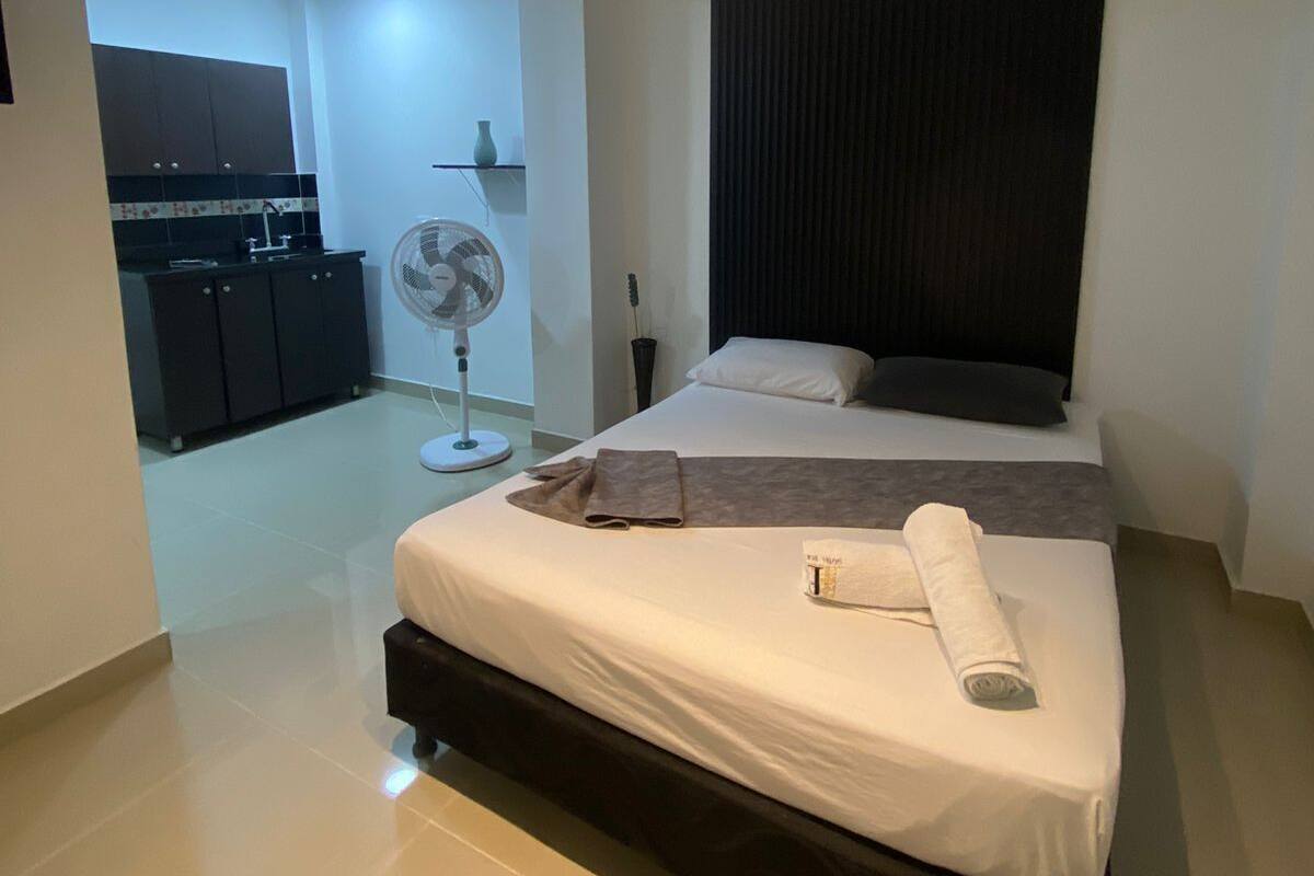 Basic Room, 1 Double Bed