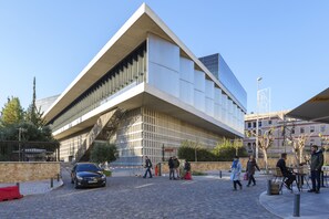 Exterior - Acropolis Deluxe 2BR Apartment (Athina)