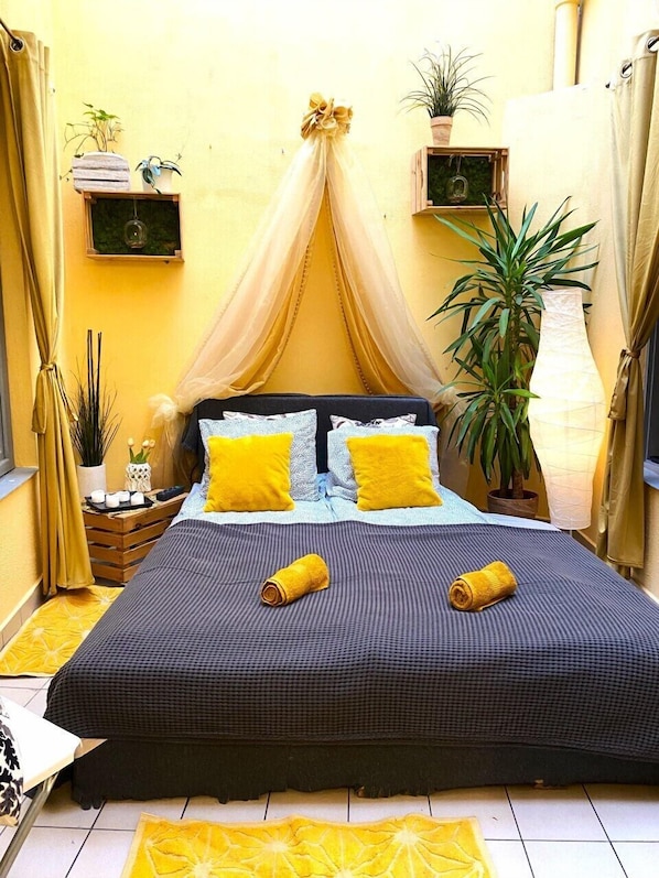 Classic Double Room | In-room safe, blackout curtains, iron/ironing board, free WiFi
