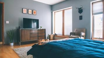 2 bedrooms, WiFi, bed sheets