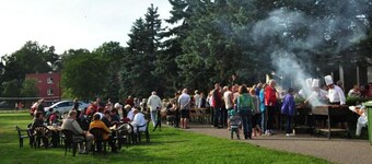 Nice 20-room villa in countryside