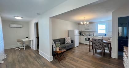 Urban Oasis: Downtown Apartment