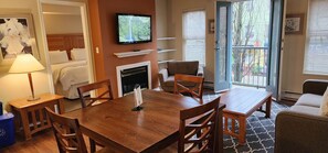 Appartement Supérieur, plusieurs lits | Fer et planche à repasser, Wi-Fi gratuit, draps fournis