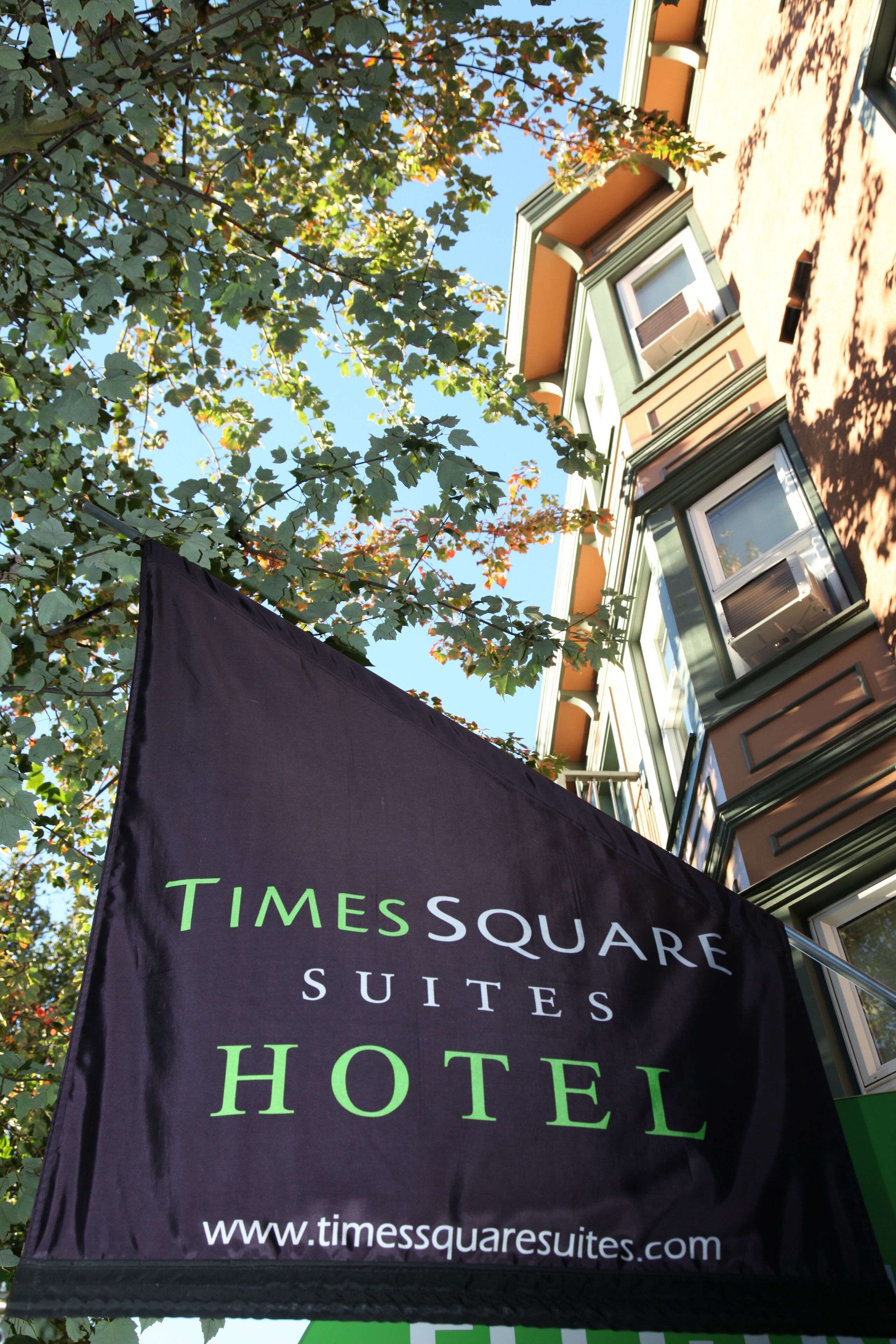 Photo - Times Square Suites Hotel