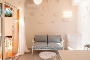 Télévision à écran plat