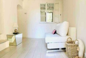 Interior - ORO BLANCO [Stylish Chalet] ⭐️⭐️⭐️⭐️ (Firenze)