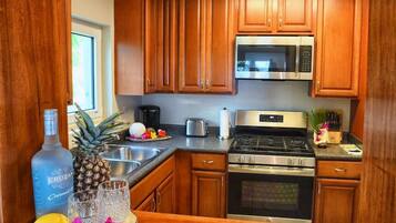 雪櫃、廚房用具/餐具/器皿