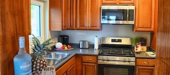 La Brisa: Experience Island Bliss – Luxury Suite with Unforgettable View