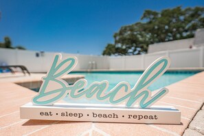 Piscina all'aperto, una piscina riscaldata