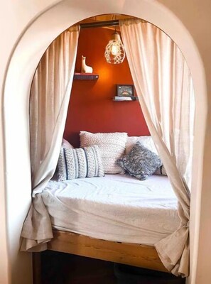 2 bedrooms, free WiFi, bed sheets