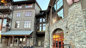 A building with a stone facade and a theater entrance. - ⭐ GUEST FAVORITE — BOOK ASAP! ⭐ (Truckee)