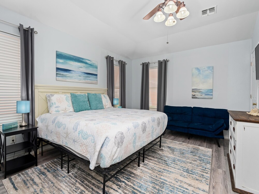 Sandy Pants Beach House Pet Friendly, Bay Views! Corpus Christi Vrbo