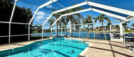 Beheizter Pool
