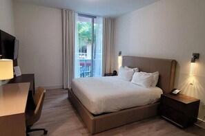 1 bedroom, desk, iron/ironing board, free WiFi