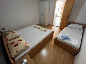 1 chambre, accès Internet, draps fournis