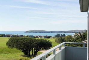 Property grounds - Heron Breeze - Pet Friendly, Views of Bodega Head, Doran Beach, and the Links (Bodega Bay)