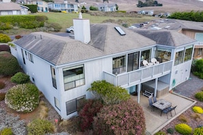 Exterior - Mary's Place - Great family home, beautiful views of Bodega Head. (Bodega Bay)
