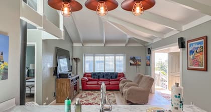 Art Gallery - A quaint upstairs apartment in the town of Bodega Bay.