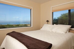 4 bedrooms, Internet - Grayhaven - Panoramic views of the Pacific, spacious comfortable, 1 level. (Bodega Bay)