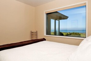 4 makuuhuonetta, internet