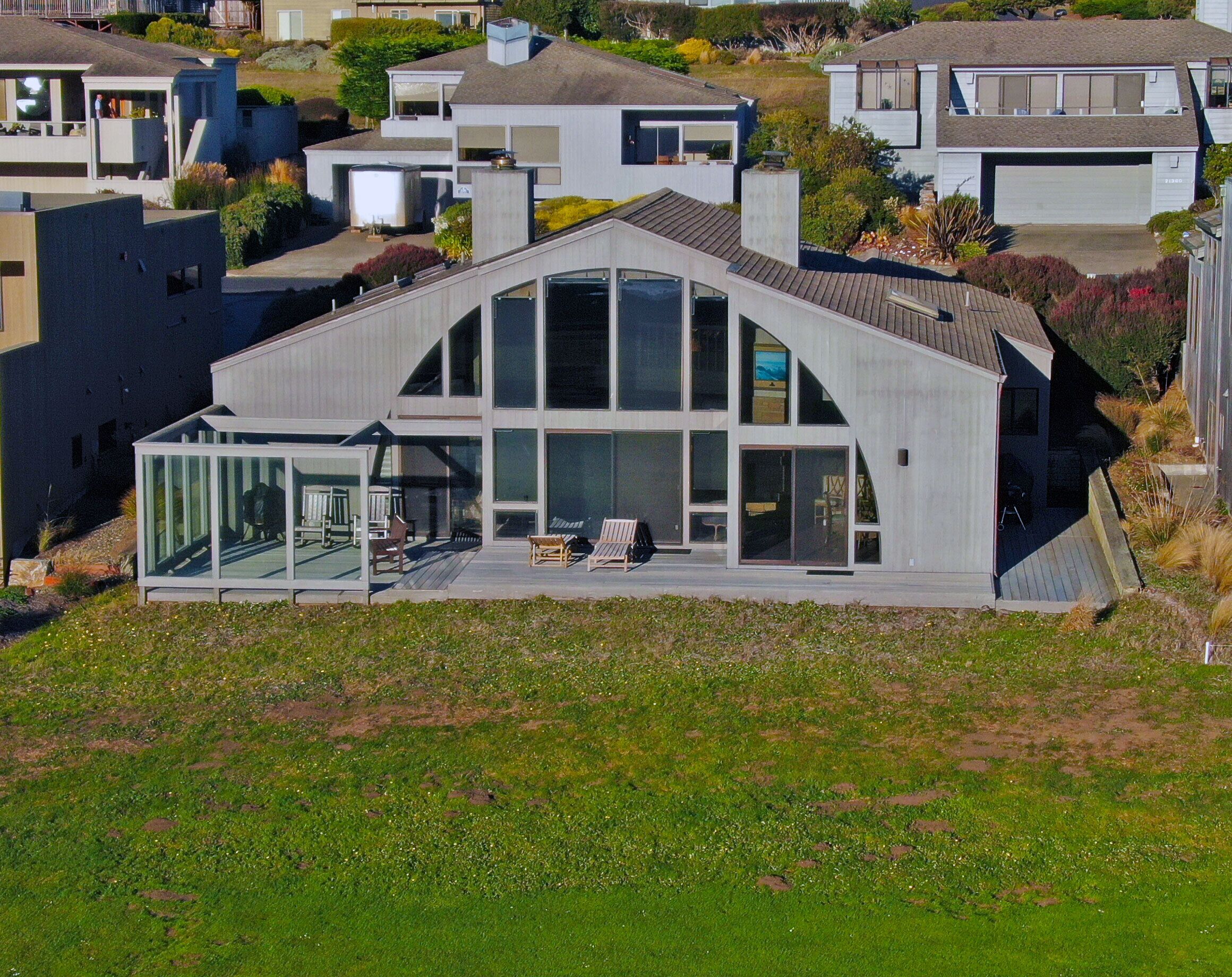 19th Hole - Spectacular ocean views, front line Bodega Harbour, 18th fairway