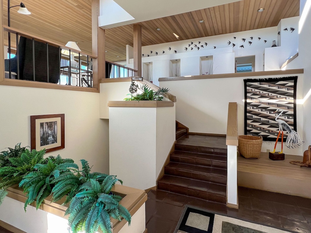 Harbour Lights Beautiful views of the harbour, on the 14th green. Bodega Bay Vrbo