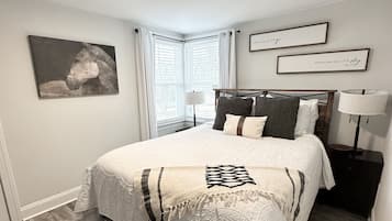 2 bedrooms, desk, iron/ironing board, travel crib