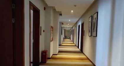 Yusheng Hotel