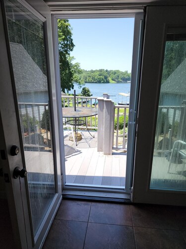 Hidden Gem- with the best view of Lake of Egypt! - Kayaks included/1 bed/1 bath!
