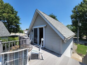 Terrace/patio - Hidden Gem- with the best view of Lake of Egypt! - Kayaks included/1 bed/1 bath! (Creal Springs)