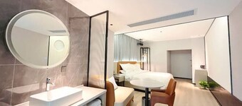 Zhicheng Select Hotel (Yongzhou Vocational and Technical School)