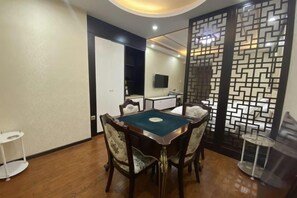 Unclassified image, 3 of 111, button - Zijin Haoting Hotel (Renhuai)