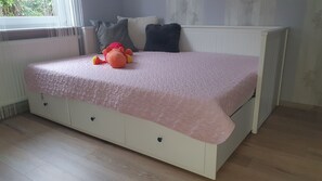 2 bedrooms, desk, iron/ironing board, travel crib