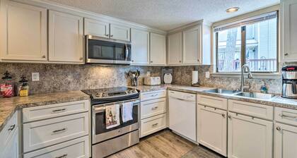 Single-Story Fairfield Bay Condo w/ Deck!