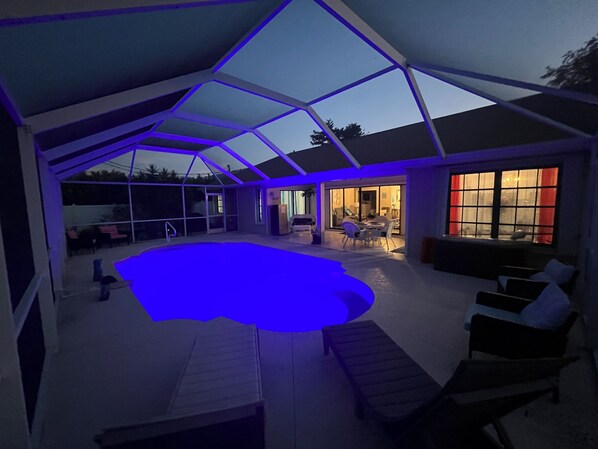 Piscine extérieure, piscine chauffée