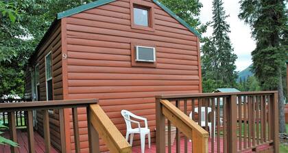 Gwin's Lodge Cedar Chalet #11