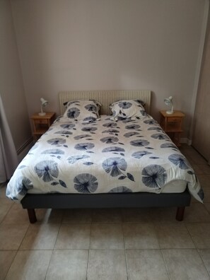2 Schlafzimmer, Bügeleisen/Bügelbrett, Reisekinderbett, kostenloses WLAN