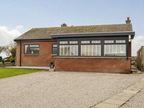 Exterior - 3 bedroom accommodation in Southerness, near Sandyhills (Southerness, near Sandyhills)