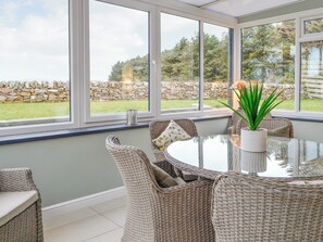 Dining - 3 bedroom accommodation in Southerness, near Sandyhills (Southerness, near Sandyhills)